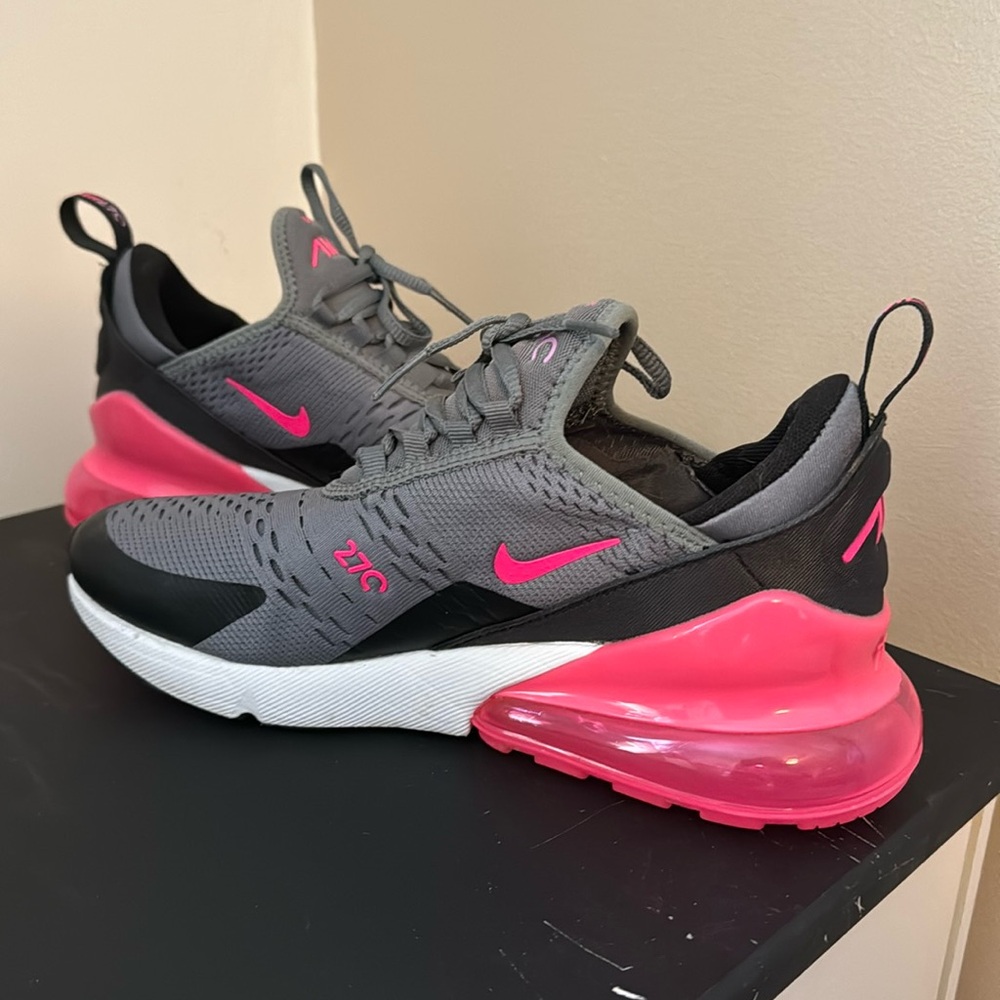 Nike air  270